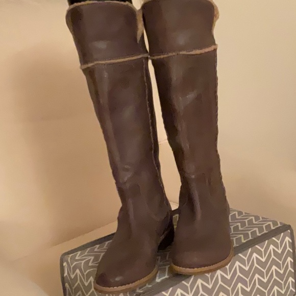 Timberland leather boot - Picture 6 of 9